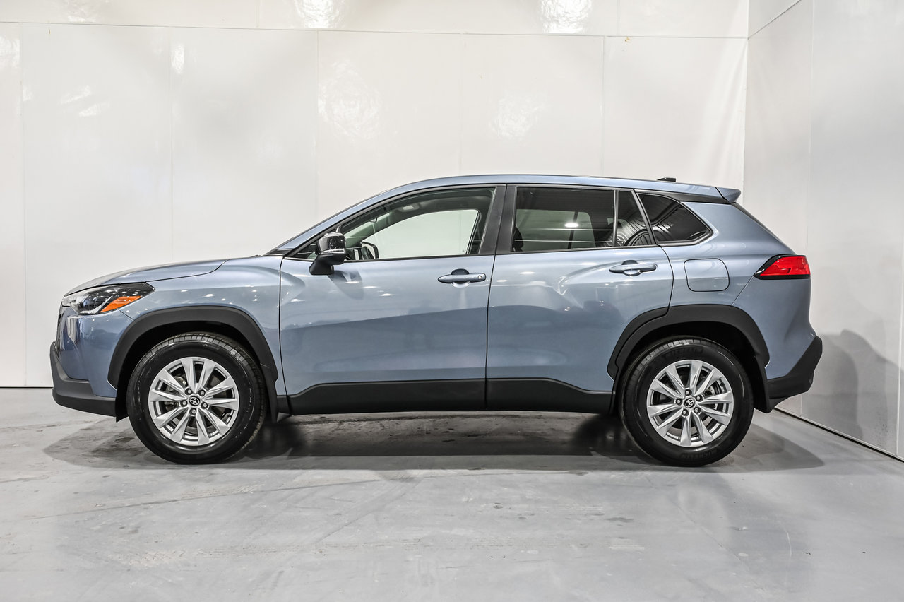 2025 Toyota Corolla Cross LE / AWD / CAMÉRA DE RECUL / SIÈGES CHAUFFANTS +++-3