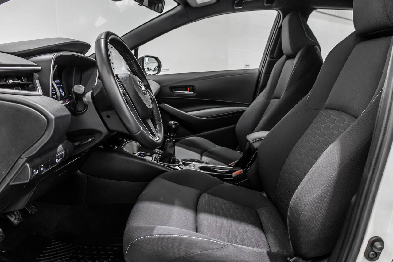2021 Toyota Corolla Hatchback SE / APPLE CARPLAY / SIÈGES CHAUFFANTS / CAMÉRA ++-14