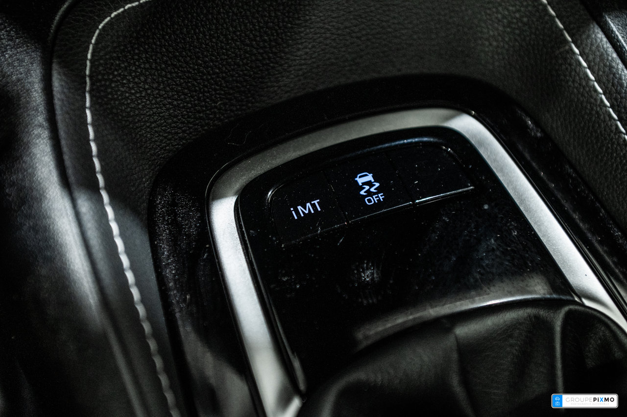 2021 Toyota Corolla Hatchback XSE / CUIR / APPLE CARPLAY / CAMÉRA DE RECUL+++-27
