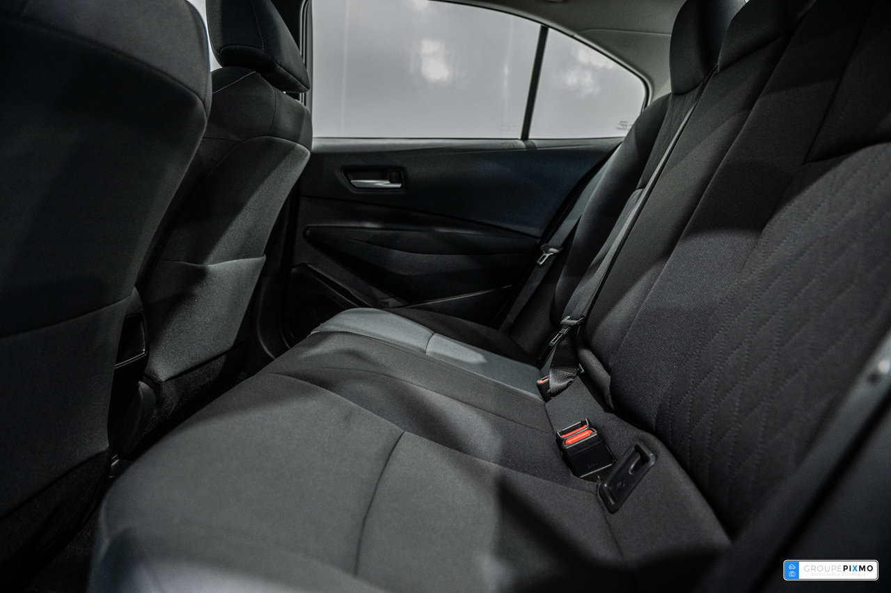 Toyota Corolla LE / AMÉLOIRÉ / TOIT OUVRANT / APPLE CARPLAY++ 2020-26