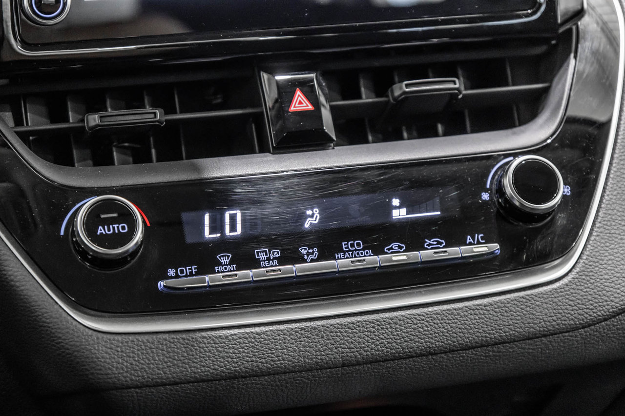 2021 Toyota Corolla LE / APPLE CARPLAY / SIÈGES CHAUFFANTS / CAMÉRA ++-20