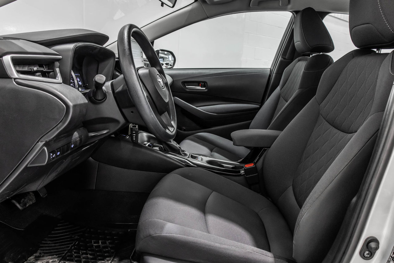 2021 Toyota Corolla LE / APPLE CARPLAY / SIÈGES CHAUFFANTS / CAMÉRA ++-13