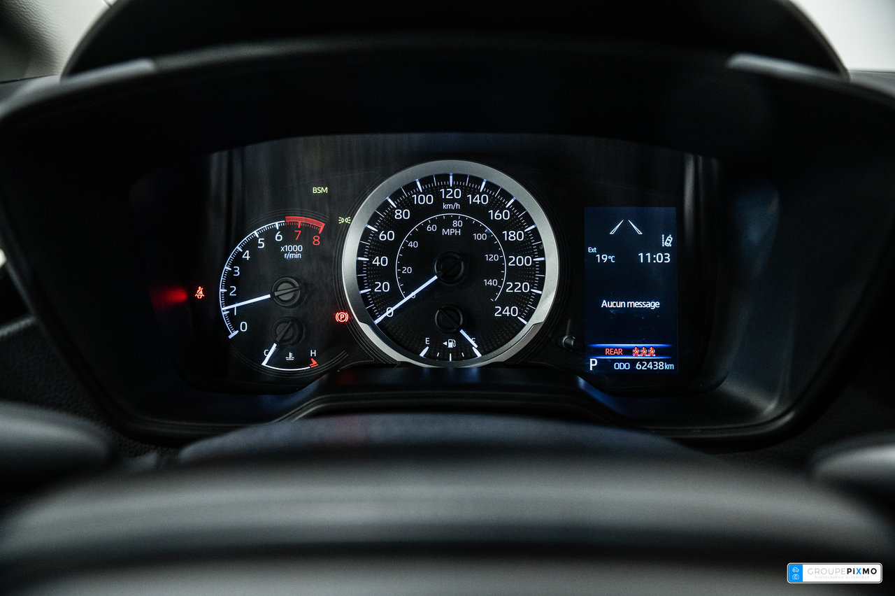 2022 Toyota Corolla LE / AMÉLOIRÉ / TOIT OUVRANT / APPLE CARPLAY++-17