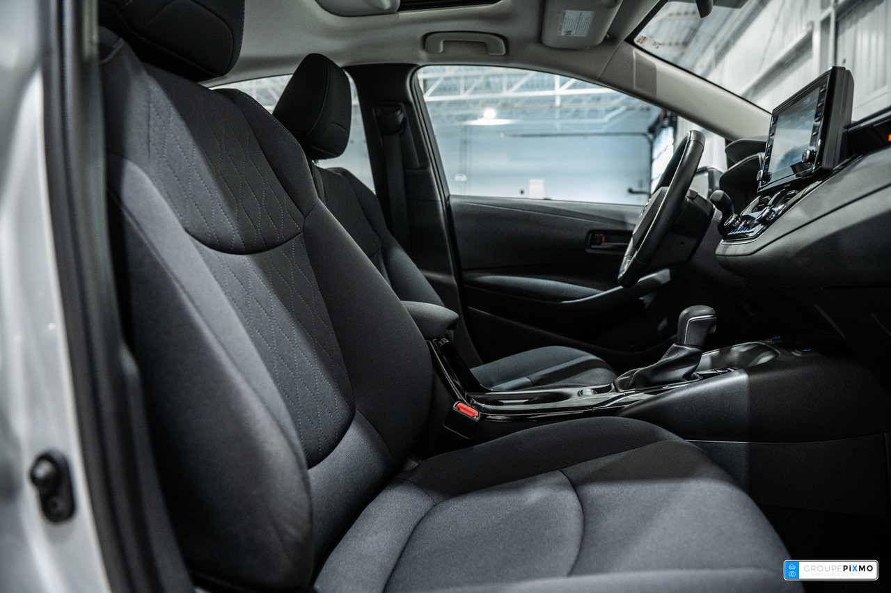 2022 Toyota Corolla LE / AMÉLOIRÉ / TOIT OUVRANT / APPLE CARPLAY++-30