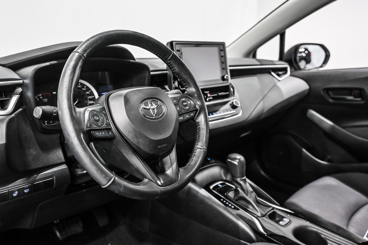 2022 Toyota Corolla LE / AMÉLOIRÉ / TOIT OUVRANT / APPLE CARPLAY++-9