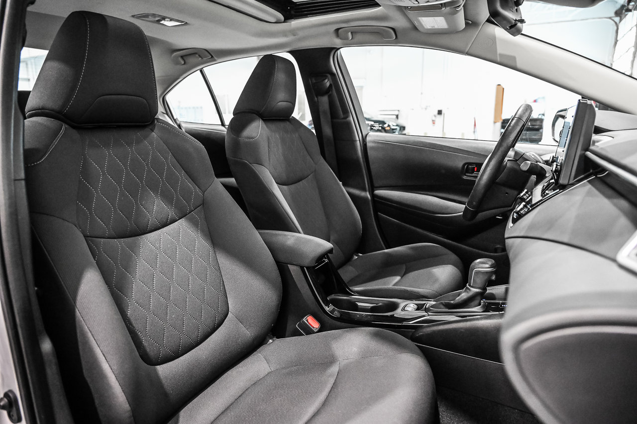 2022 Toyota Corolla LE / AMÉLOIRÉ / TOIT OUVRANT / APPLE CARPLAY++-24