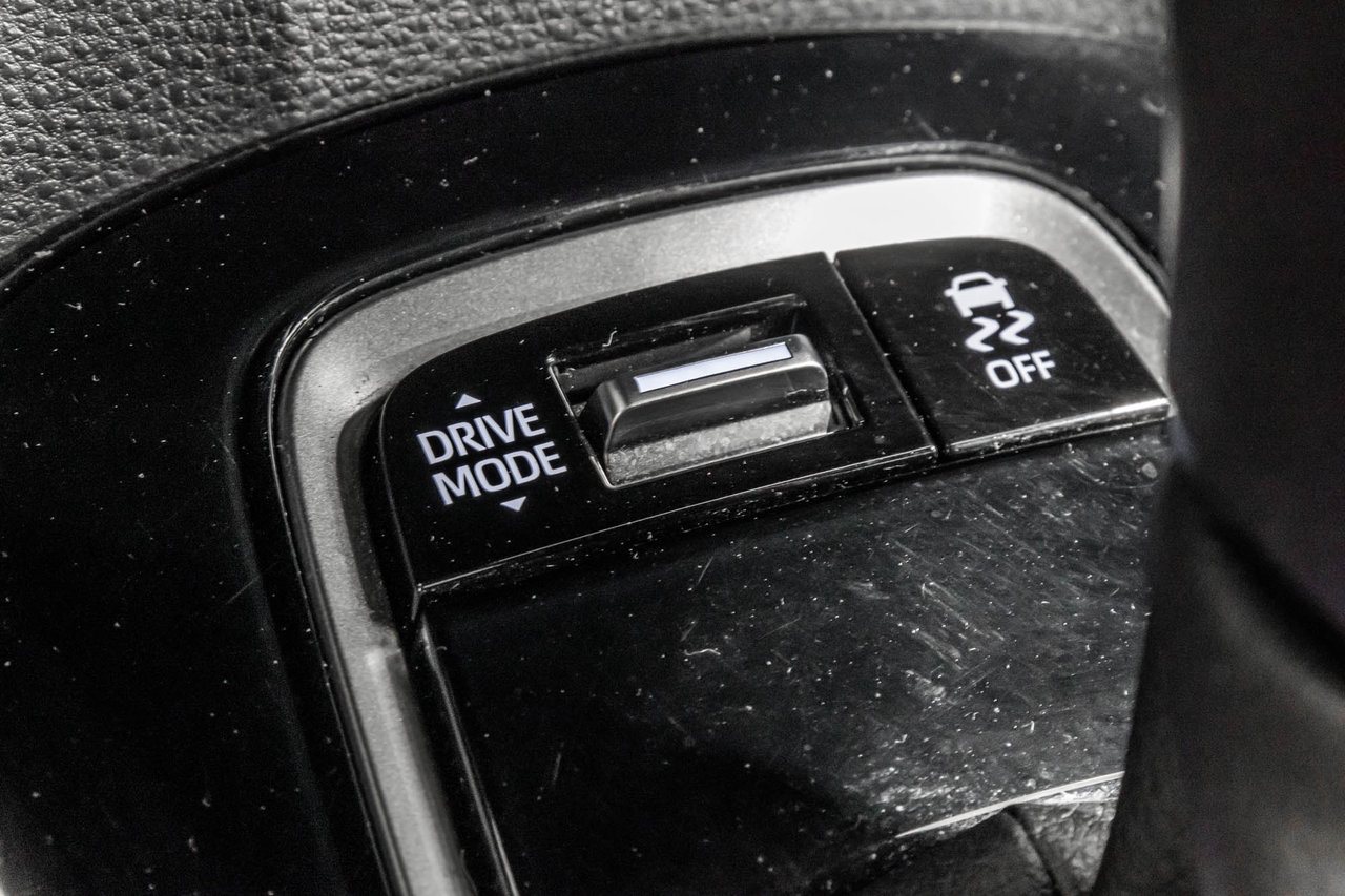 Toyota Corolla SE / AMÉLIORÉ / CAMÉRA DE RECUL /SIEGES CHAUFFANTS 2023-27