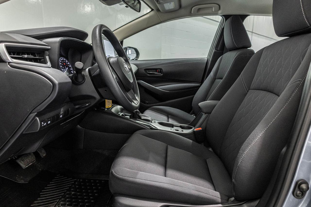 2023 Toyota Corolla LE / APPLE CARPLAY / SIÈGES CHAUFFANTS / CAMÉRA ++-13