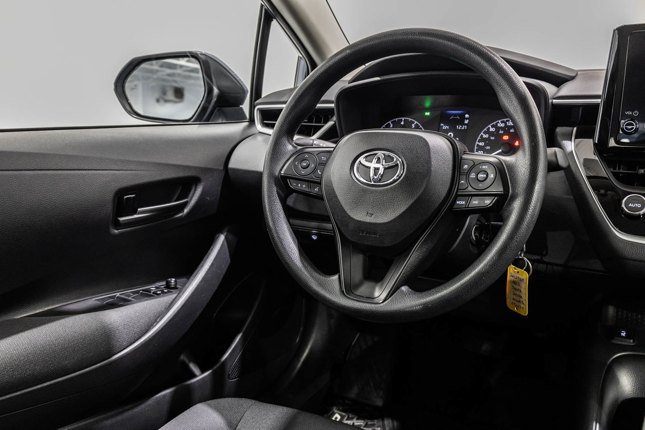 2023 Toyota Corolla LE / APPLE CARPLAY / SIÈGES CHAUFFANTS / CAMÉRA ++-26