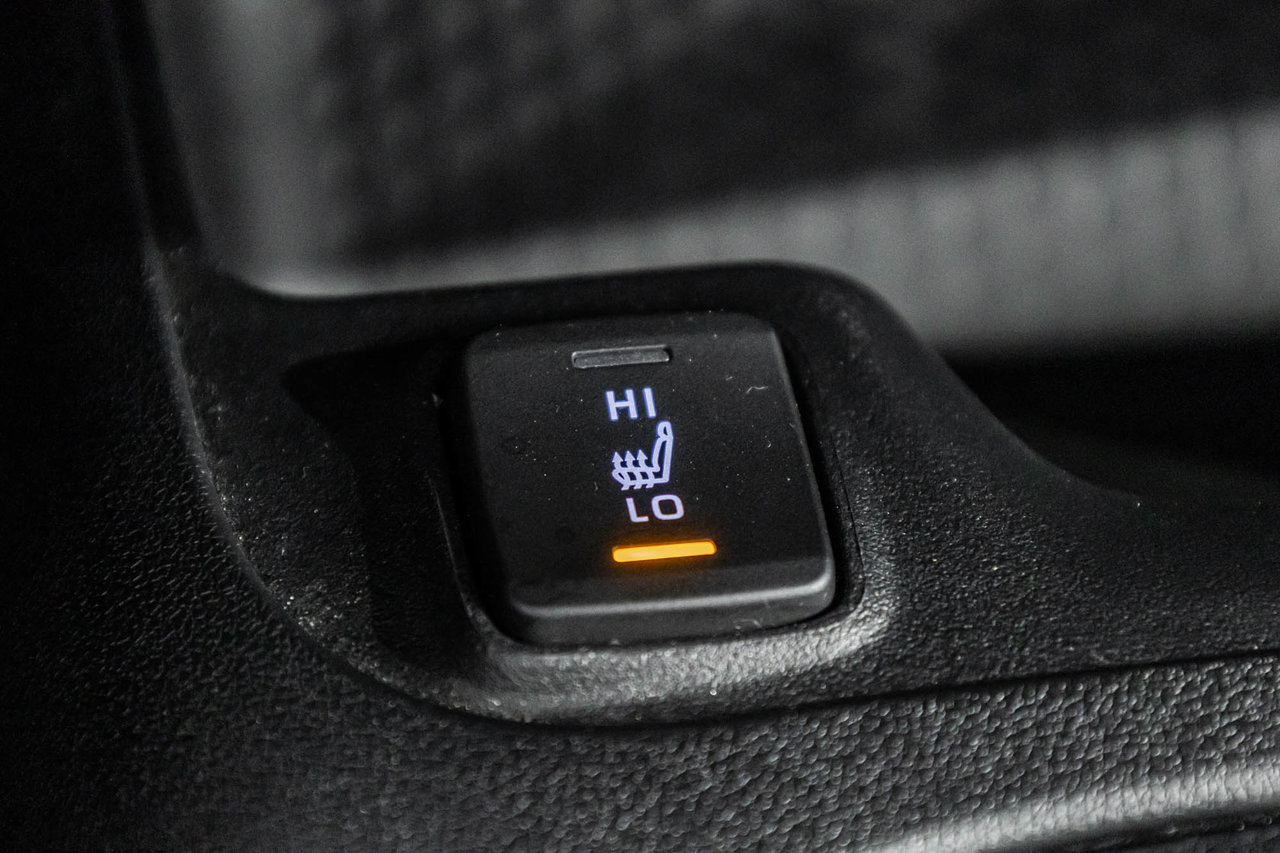 2023 Toyota Corolla LE / APPLE CARPLAY / SIÈGES CHAUFFANTS / CAMÉRA ++-22
