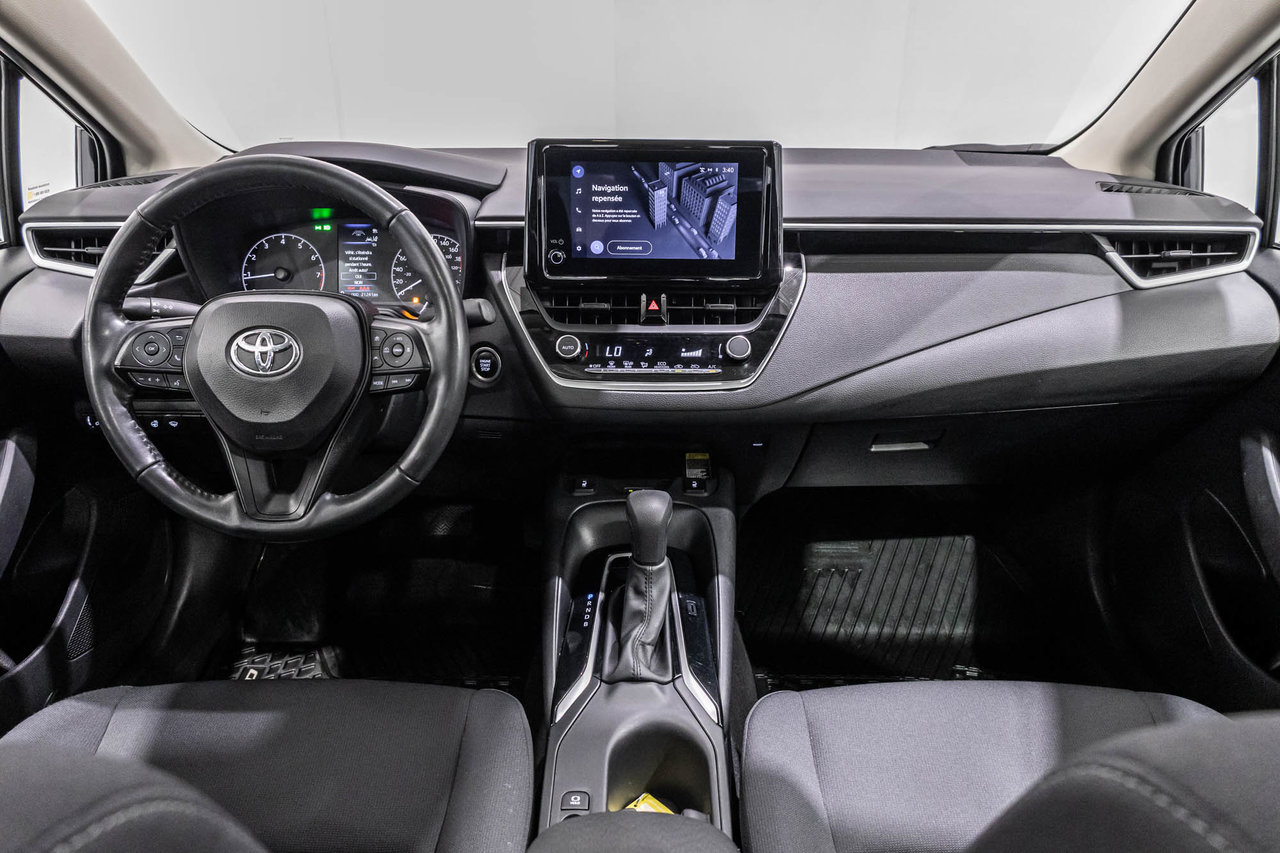Toyota Corolla LE / AMÉLIORÉ / TOIT OUVRANT / APPLE CARPLAY +++ 2024-29