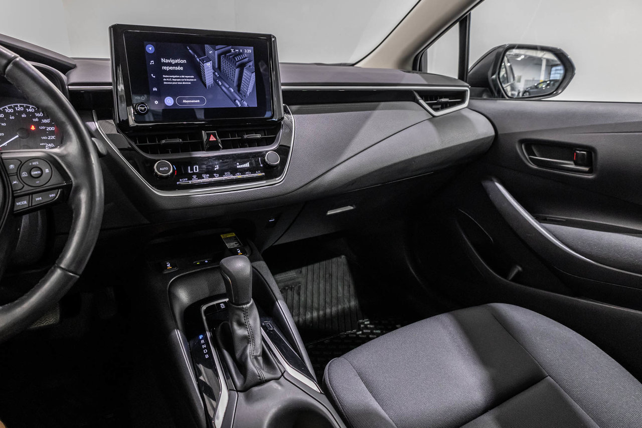 Toyota Corolla LE / AMÉLIORÉ / TOIT OUVRANT / APPLE CARPLAY +++ 2024-20