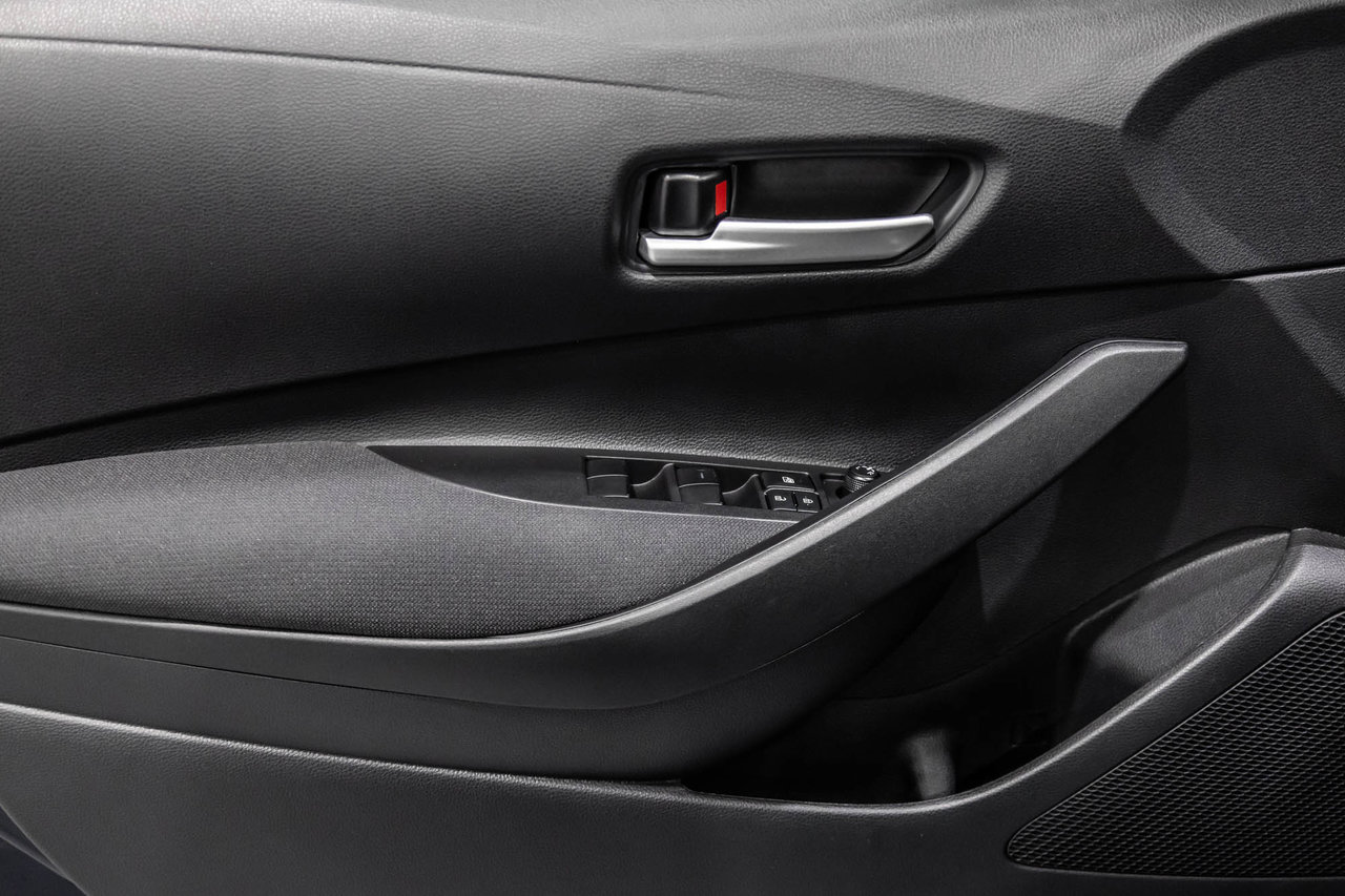2026 Toyota Corolla SE / AMÉLIORÉ / CARPLAY / TOIT +++-12