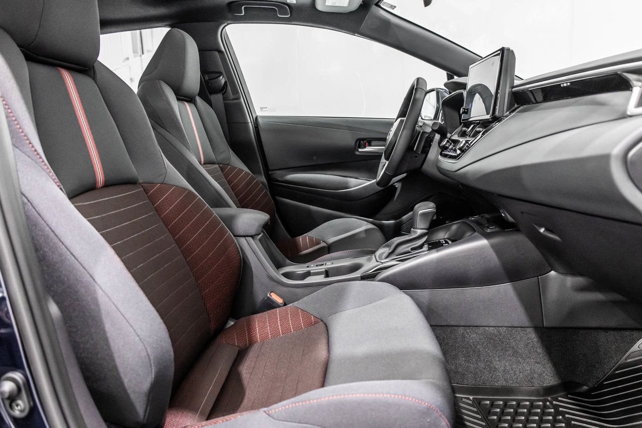 2026 Toyota Corolla SE / AMÉLIORÉ / CARPLAY / TOIT +++-34