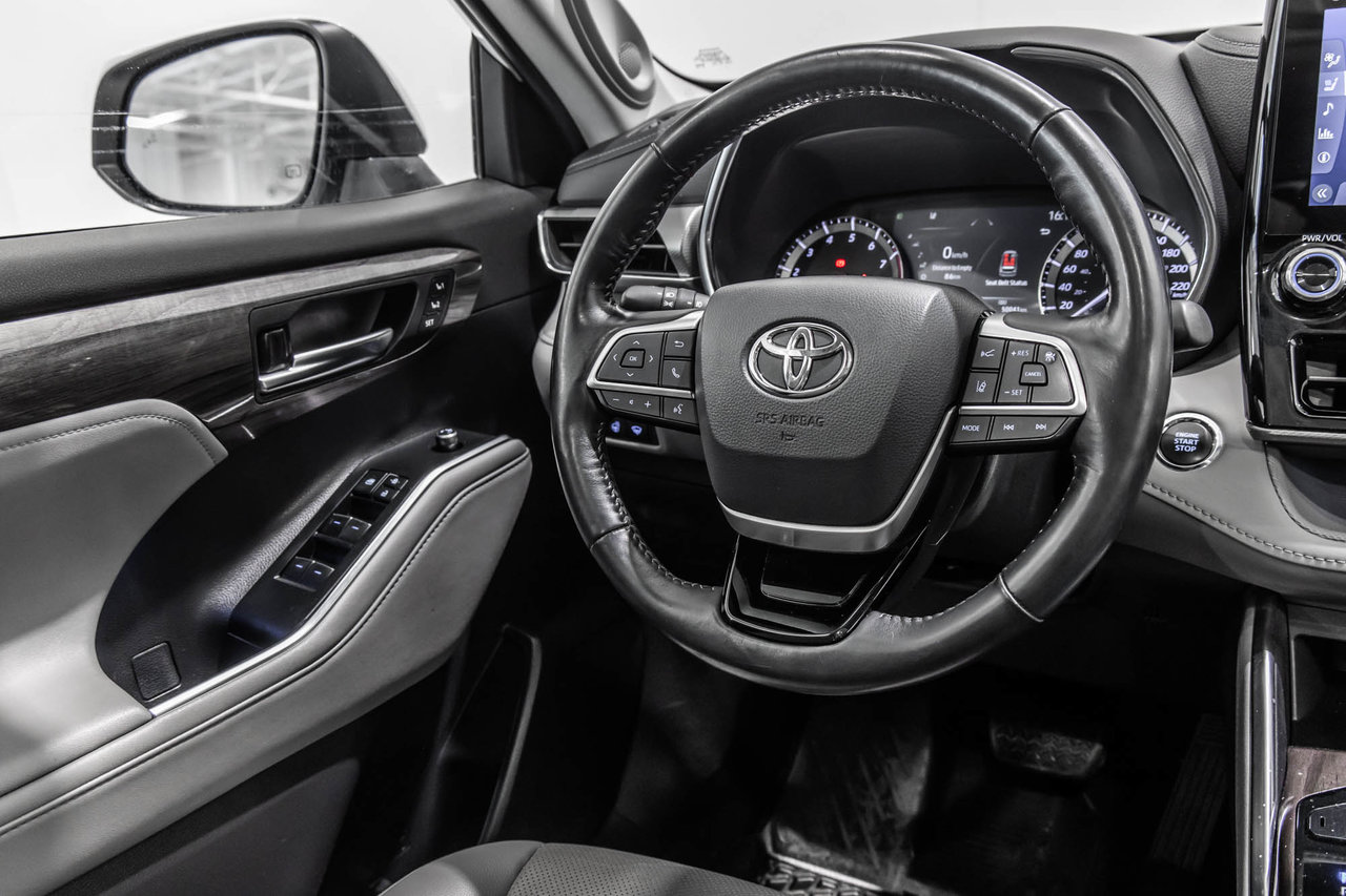 2022 Toyota Highlander PLATINUM / CUIR / TOIT PANO / MAGS+++-38