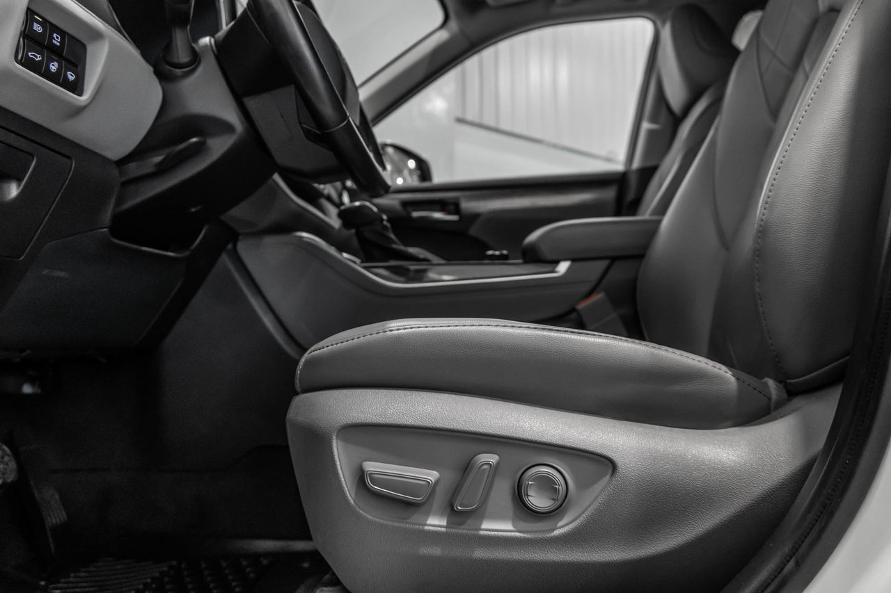 2022 Toyota Highlander PLATINUM / CUIR / TOIT PANO / MAGS+++-15