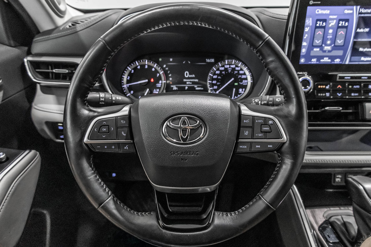 2022 Toyota Highlander PLATINUM / CUIR / TOIT PANO / MAGS+++-19
