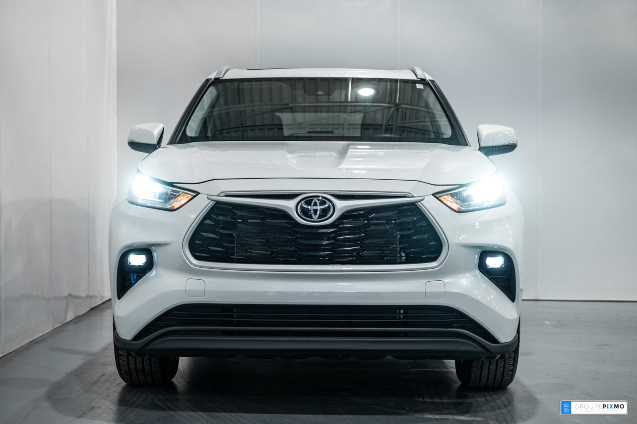Toyota Highlander XLE / AWD / CUIR / APPLE CARPLAY / TOIT OUVRANT+++ 2024-1