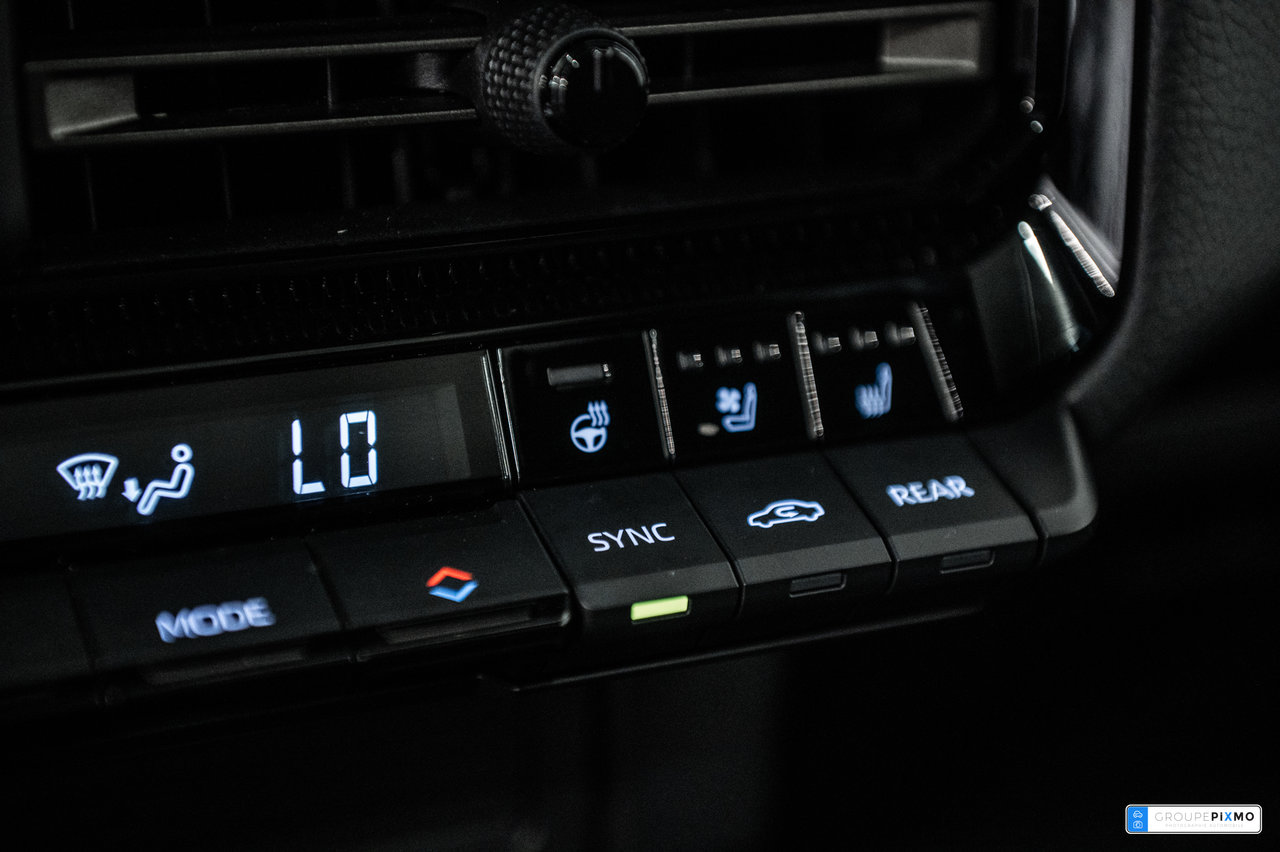 2025 Toyota Land Cruiser PREMIUM / CUIR / APPLE CARPLAY / TOIT OUVRANT +++-29