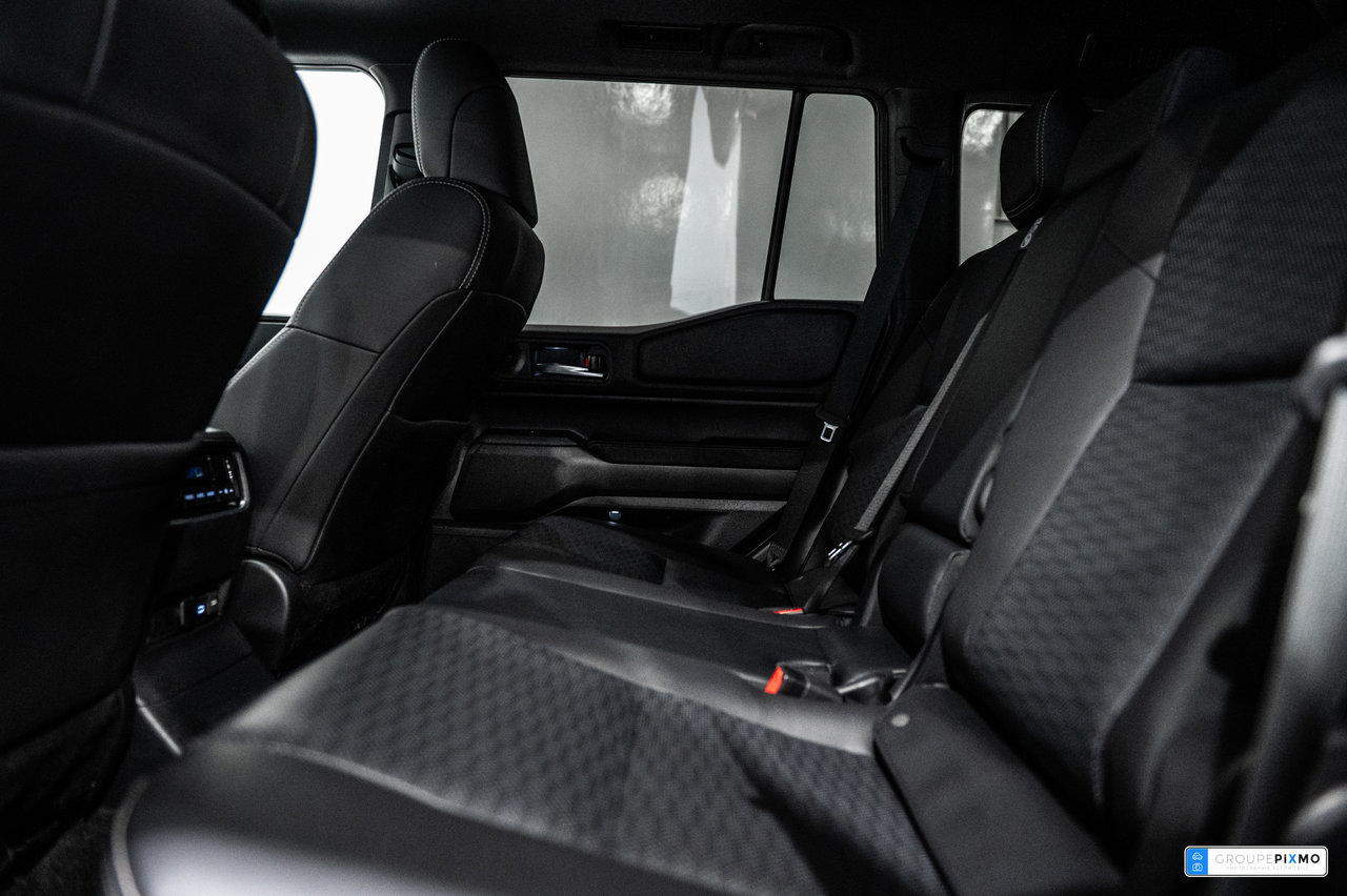 2025 Toyota Land Cruiser PREMIUM / CUIR / APPLE CARPLAY / TOIT OUVRANT +++-34