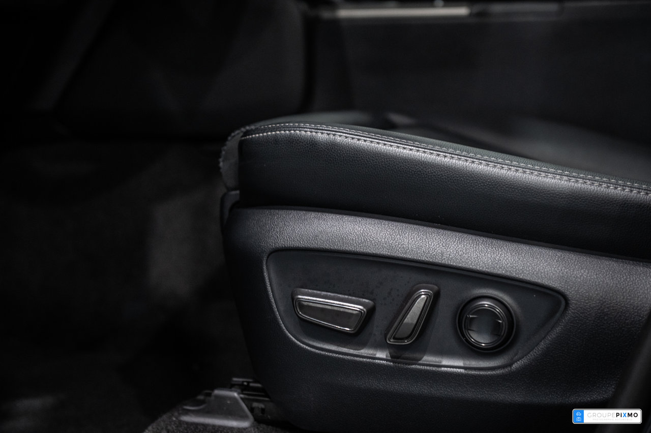 2025 Toyota Land Cruiser PREMIUM / CUIR / APPLE CARPLAY / TOIT OUVRANT +++-15