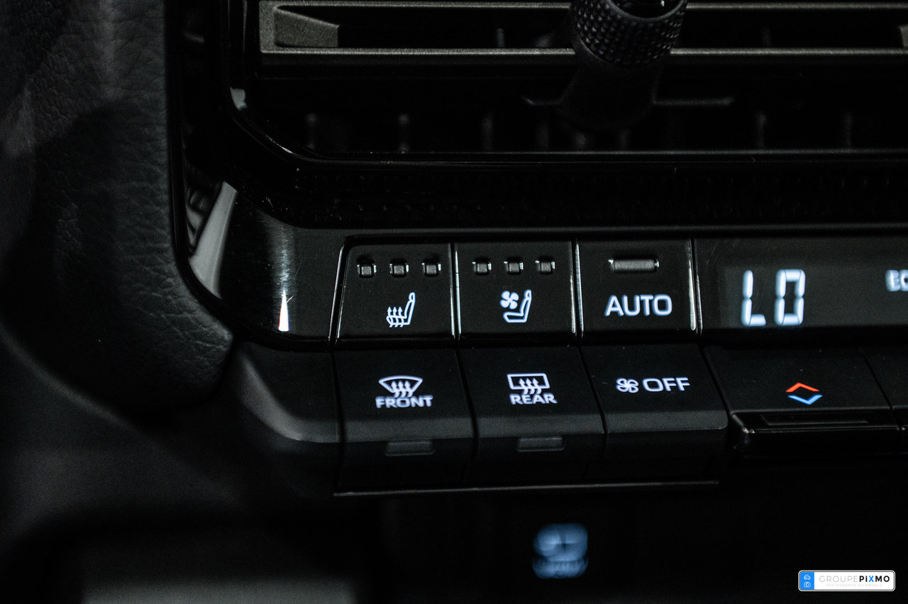 2025 Toyota Land Cruiser PREMIUM / CUIR / APPLE CARPLAY / TOIT OUVRANT +++-28