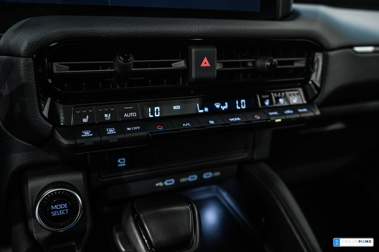 2025 Toyota Land Cruiser PREMIUM / CUIR / APPLE CARPLAY / TOIT OUVRANT +++-27