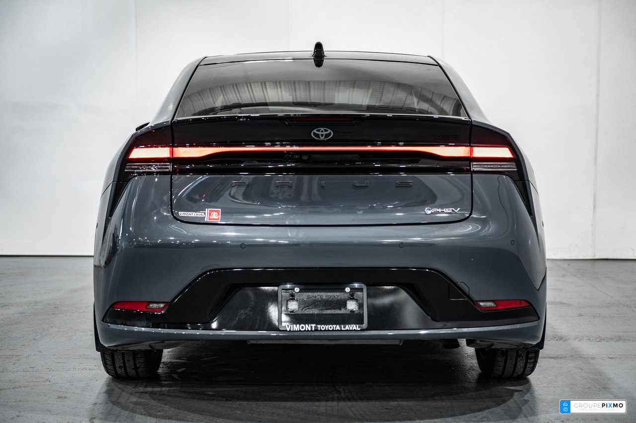 2025 Toyota Prius Plug-In Hybrid XSE / PLUG IN / PREMIUM / CUIR+++-8