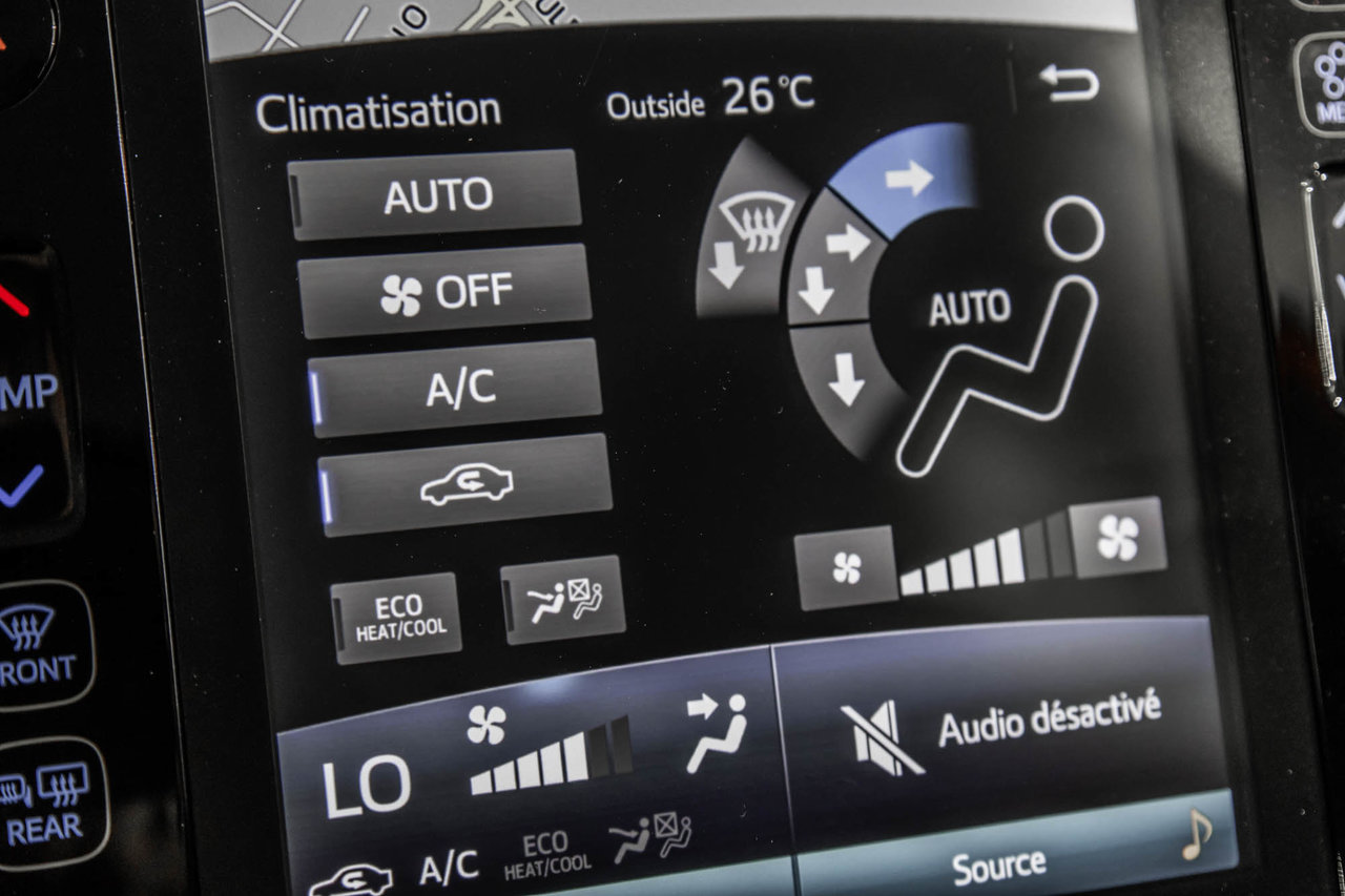 2020 Toyota Prius Prime AMÉLIORÉ / TECH /  APPLE CARPLAY / CUIR +++-28