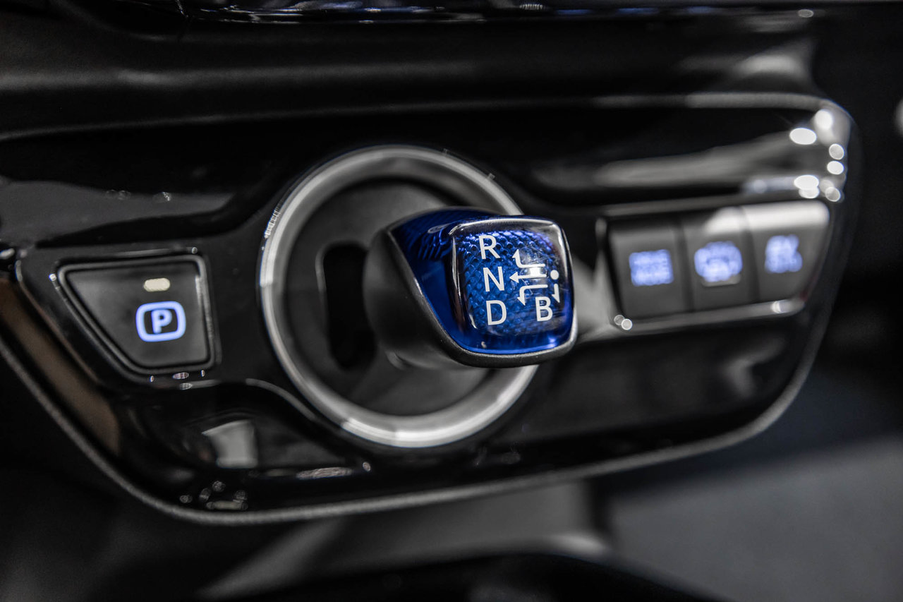 2020 Toyota Prius Prime AMÉLIORÉ / TECH /  APPLE CARPLAY / CUIR +++-24
