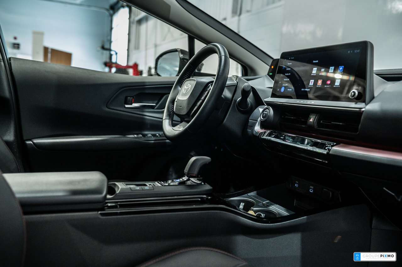 2024 Toyota Prius Prime XSE / BRANCHABLE / APPLE CARPLAY / CAMÉRA DE RECUL-33