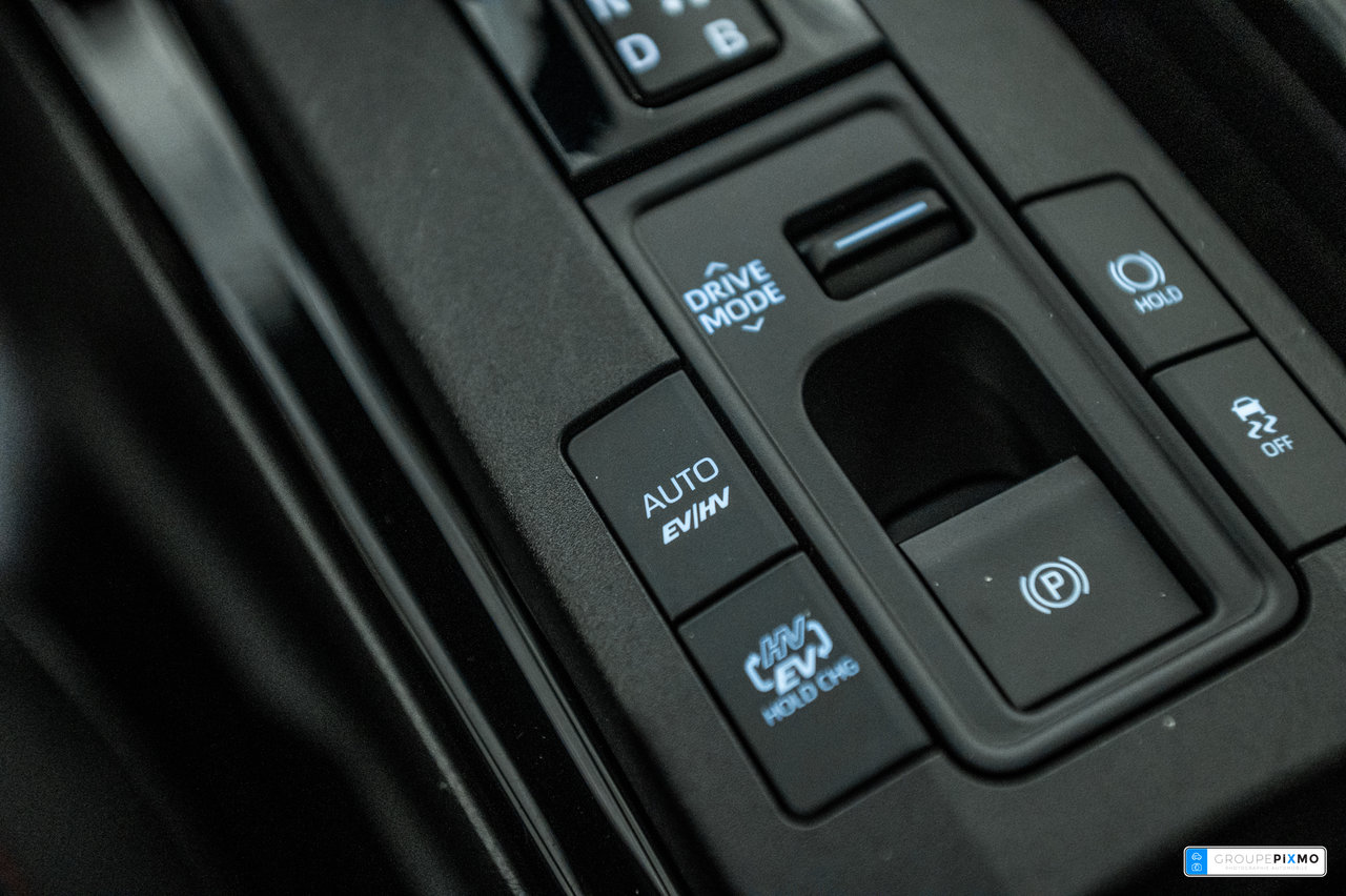 2024 Toyota Prius Prime XSE / BRANCHABLE / APPLE CARPLAY / CAMÉRA DE RECUL-26