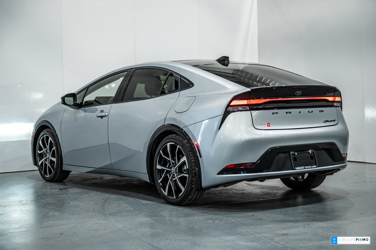 2024 Toyota Prius Prime XSE / BRANCHABLE / APPLE CARPLAY / CAMÉRA DE RECUL-7