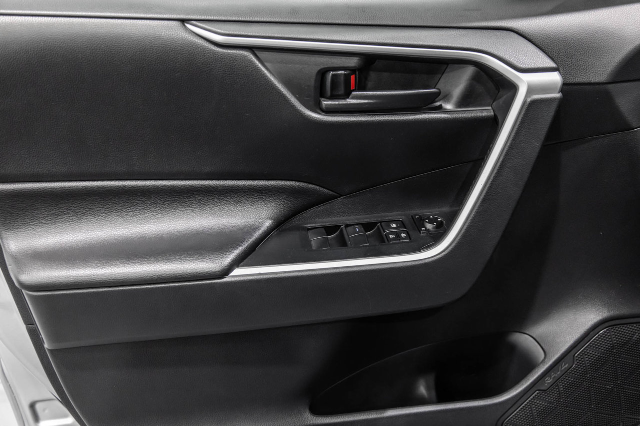 2019 Toyota RAV4 Hybrid LE / AWD / APPLE CARPLAY / CAMÉRA DE RECUL +++-13