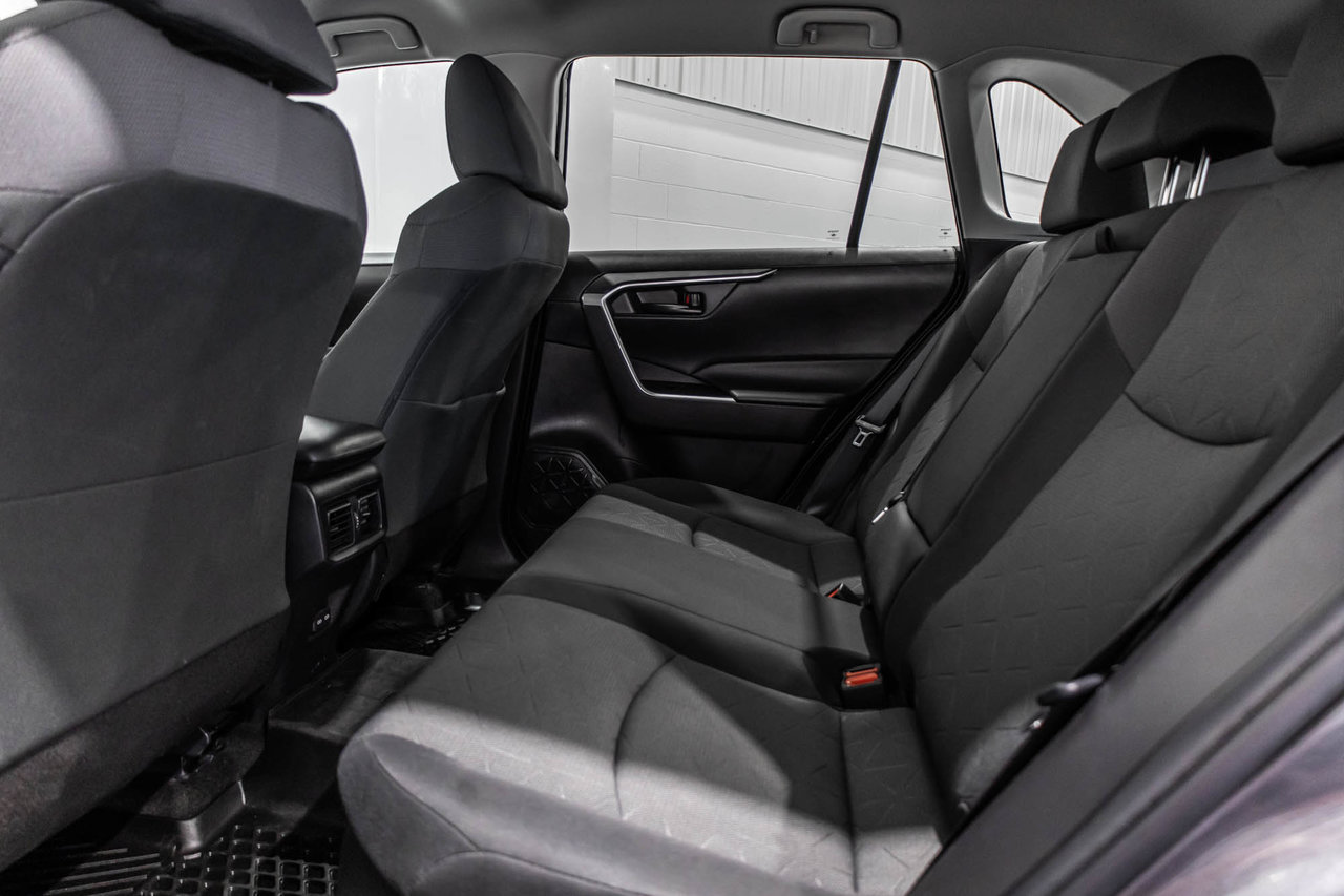 2023 Toyota RAV4 Hybrid LE / AWD / HYBRIDE / APPLE CARPLAY / CAMÉRA +++-26