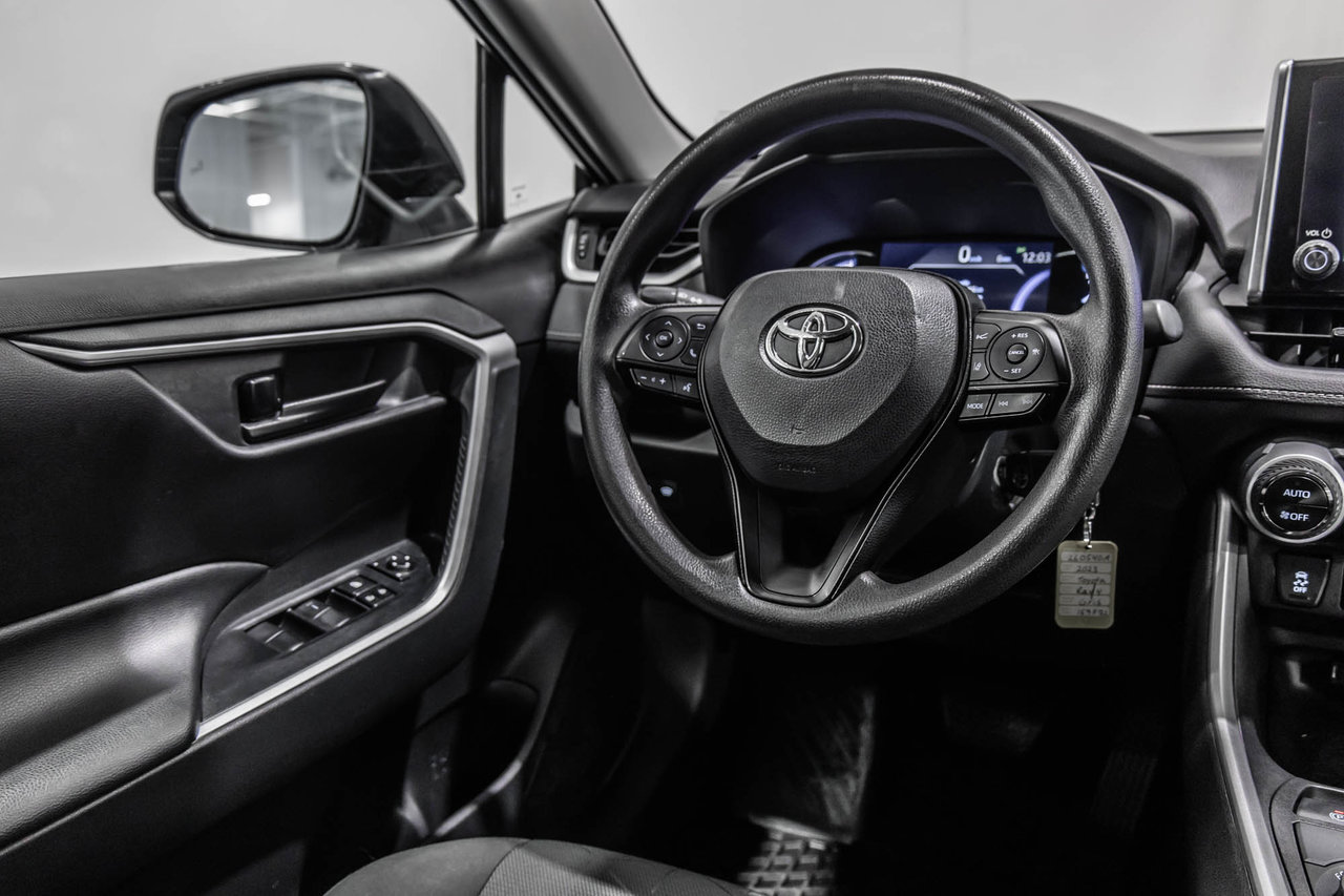 2023 Toyota RAV4 Hybrid LE / AWD / HYBRIDE / APPLE CARPLAY / CAMÉRA +++-28