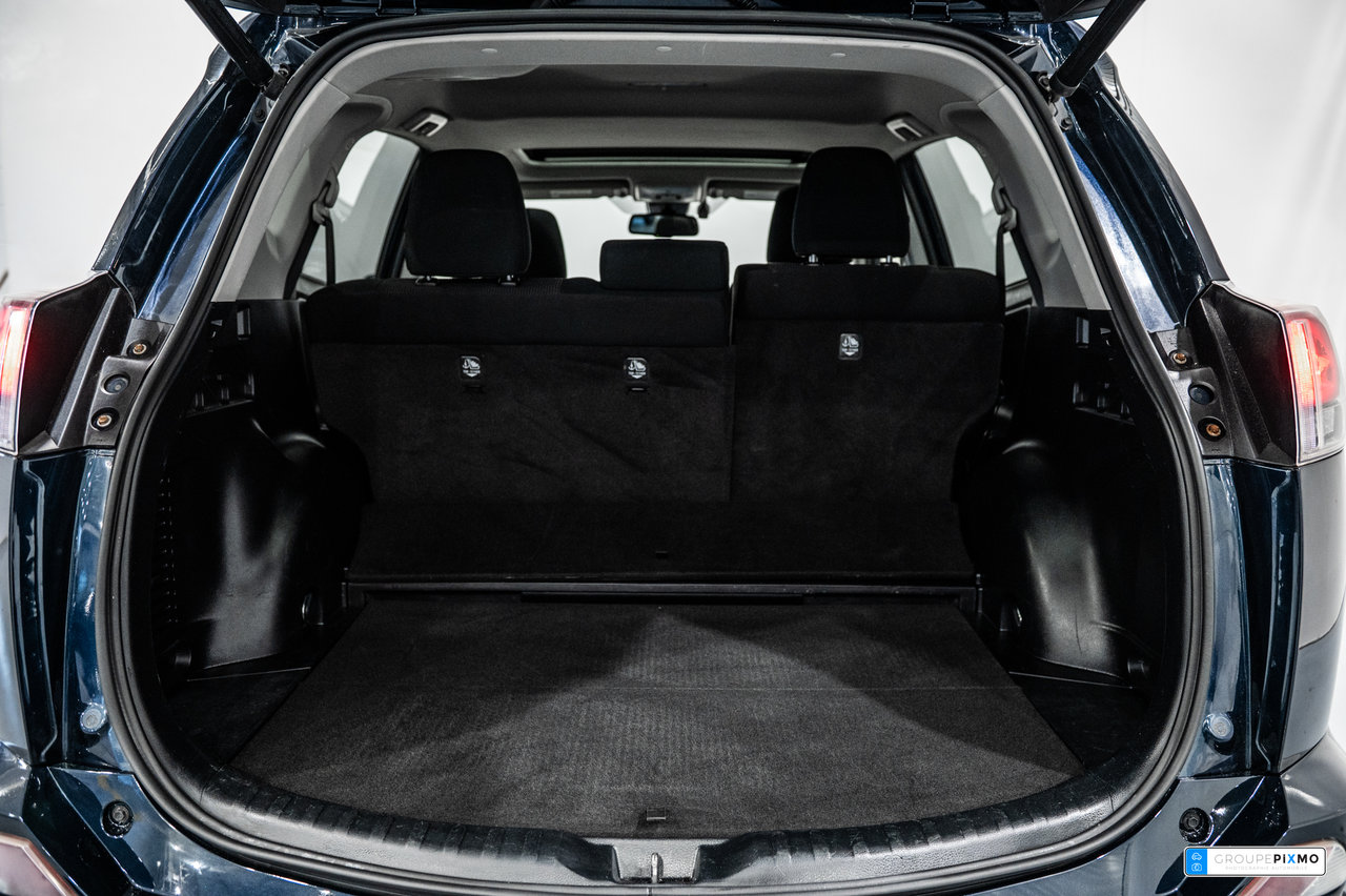 Toyota RAV4 Hybride XLE / AWD / TOIT / CAMERA +++ 2017-11