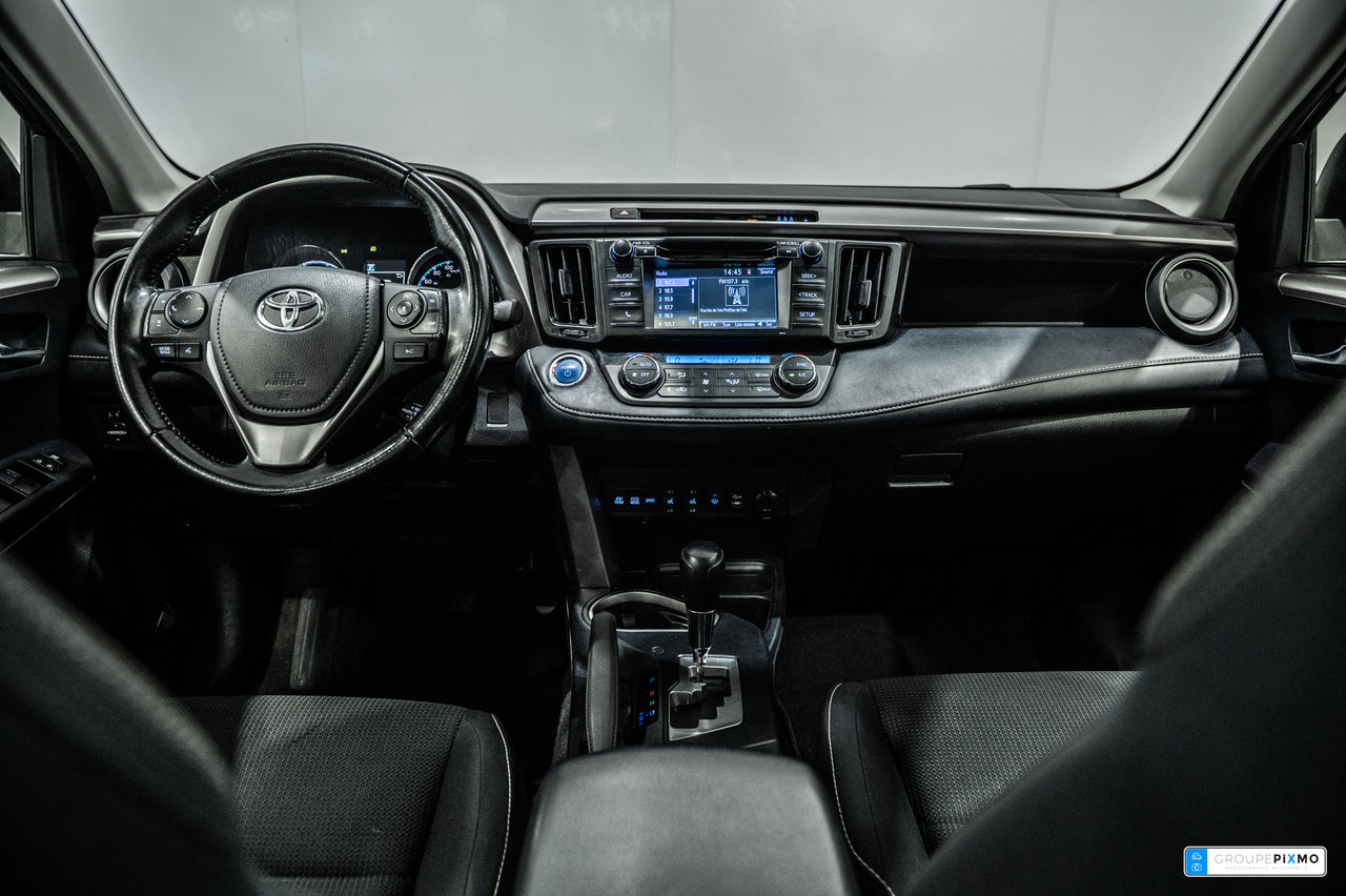 Toyota RAV4 Hybride XLE / AWD / TOIT / CAMERA +++ 2017-28