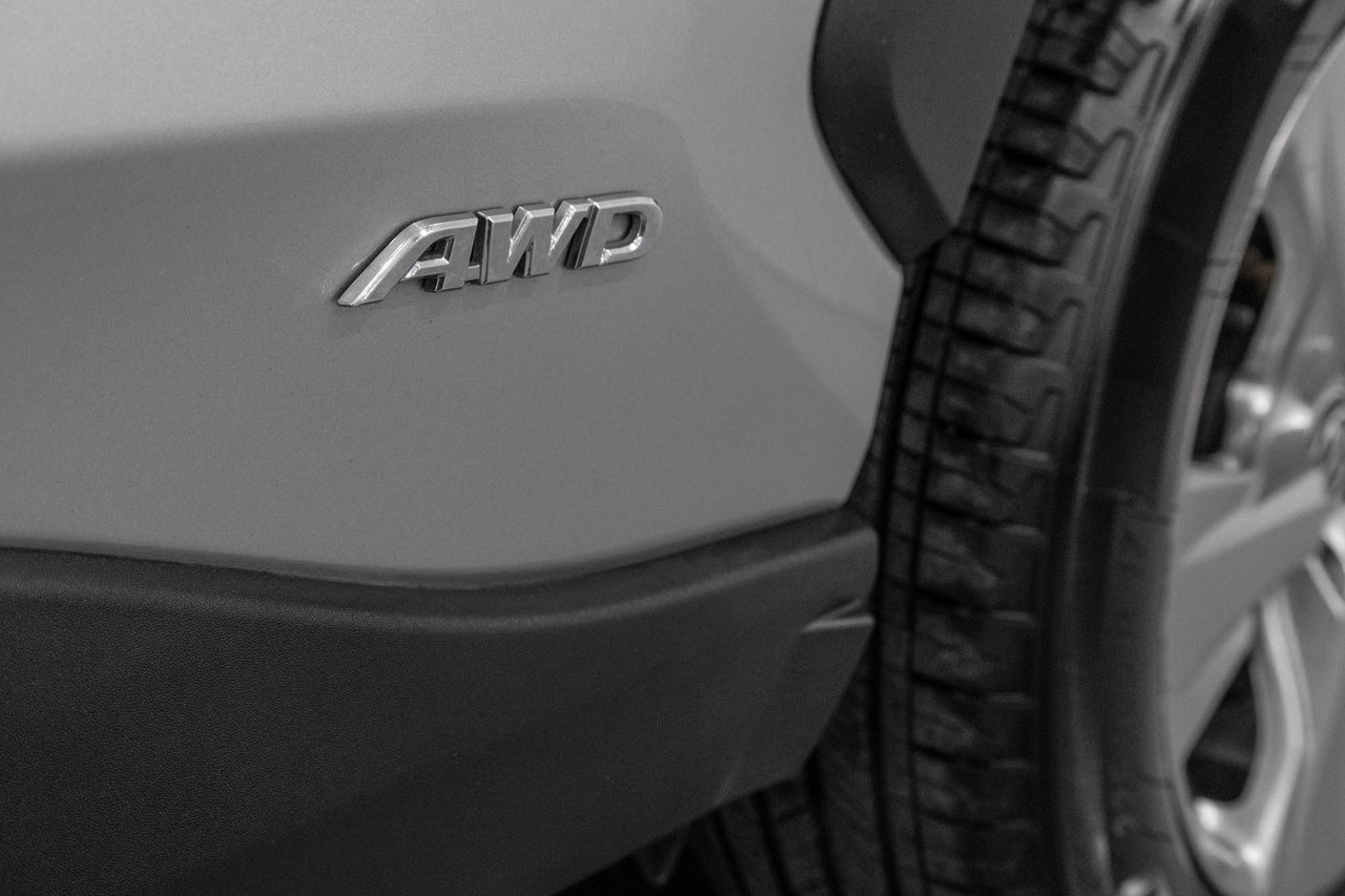 2023 Toyota RAV4 Hybride XLE / HYBRIDE / AWD / APPLE CARPLAY / TOIT OUVRANT-7