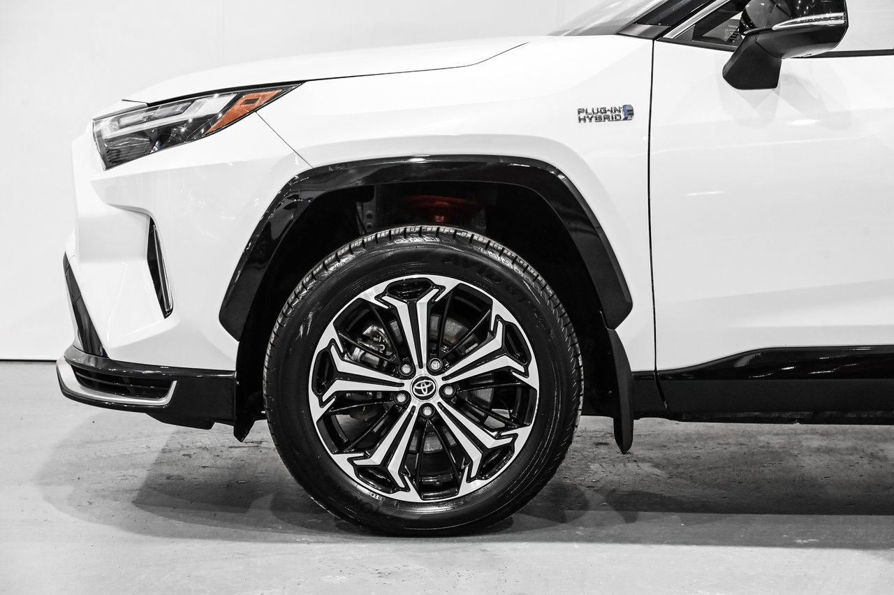 Toyota RAV4 Prime XSE / AWD / CUIR / APPLE CARPLAY / TOIT OUVRANT++ 2024-3