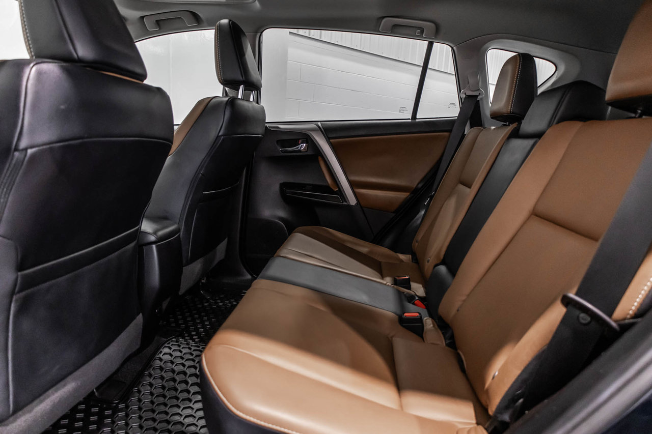2018 Toyota RAV4 LIMITED / AWD / CUIR / SIÈGES CHAUFFANTS / CAMÉRA-32