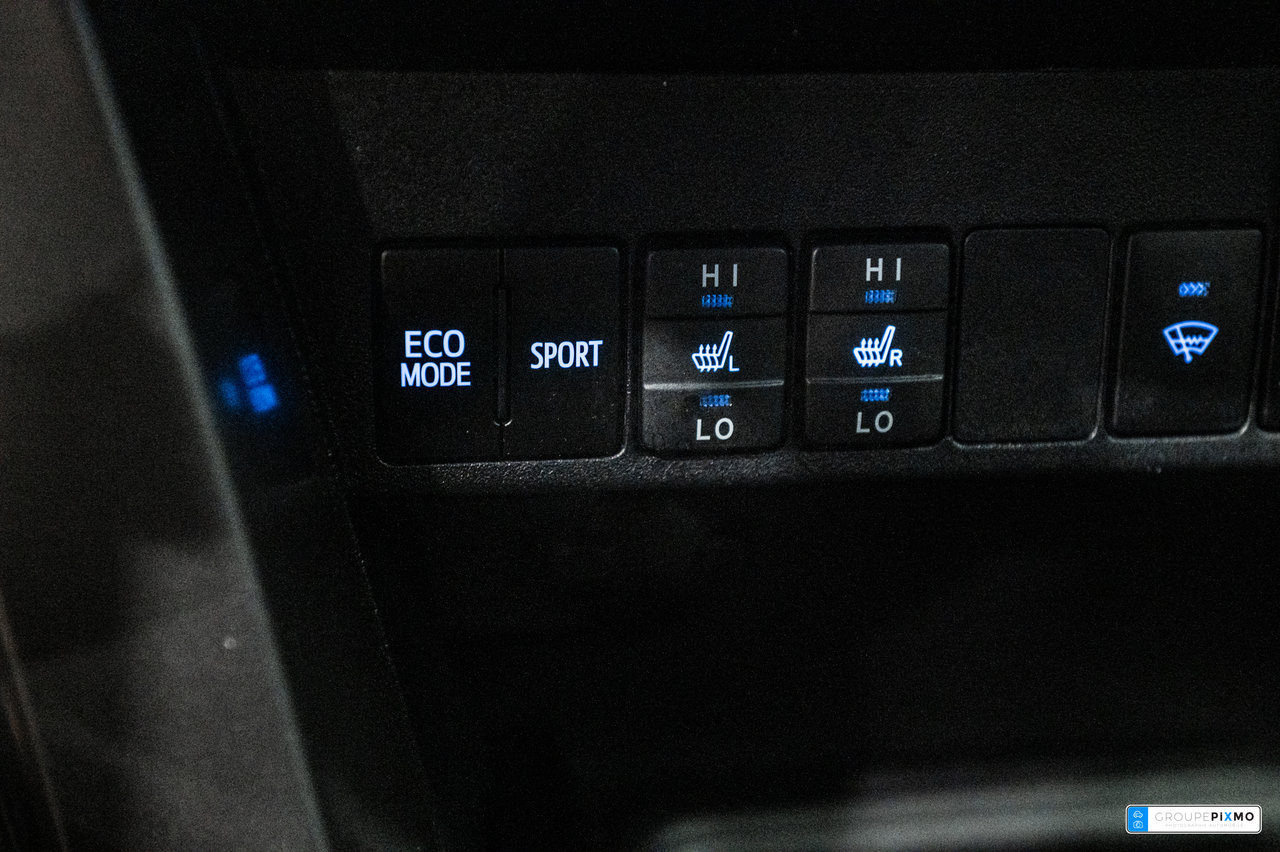 2018 Toyota RAV4 SE / AWD / CUIR / TOIT OUVRANT / CAMÉRA DE RECUL++-28
