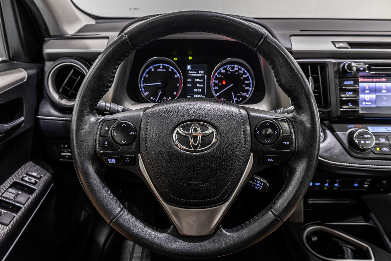 2018 Toyota RAV4 TRAIL / REMORQUAGE 3500LBS / TOIT OUVRANT+++-18