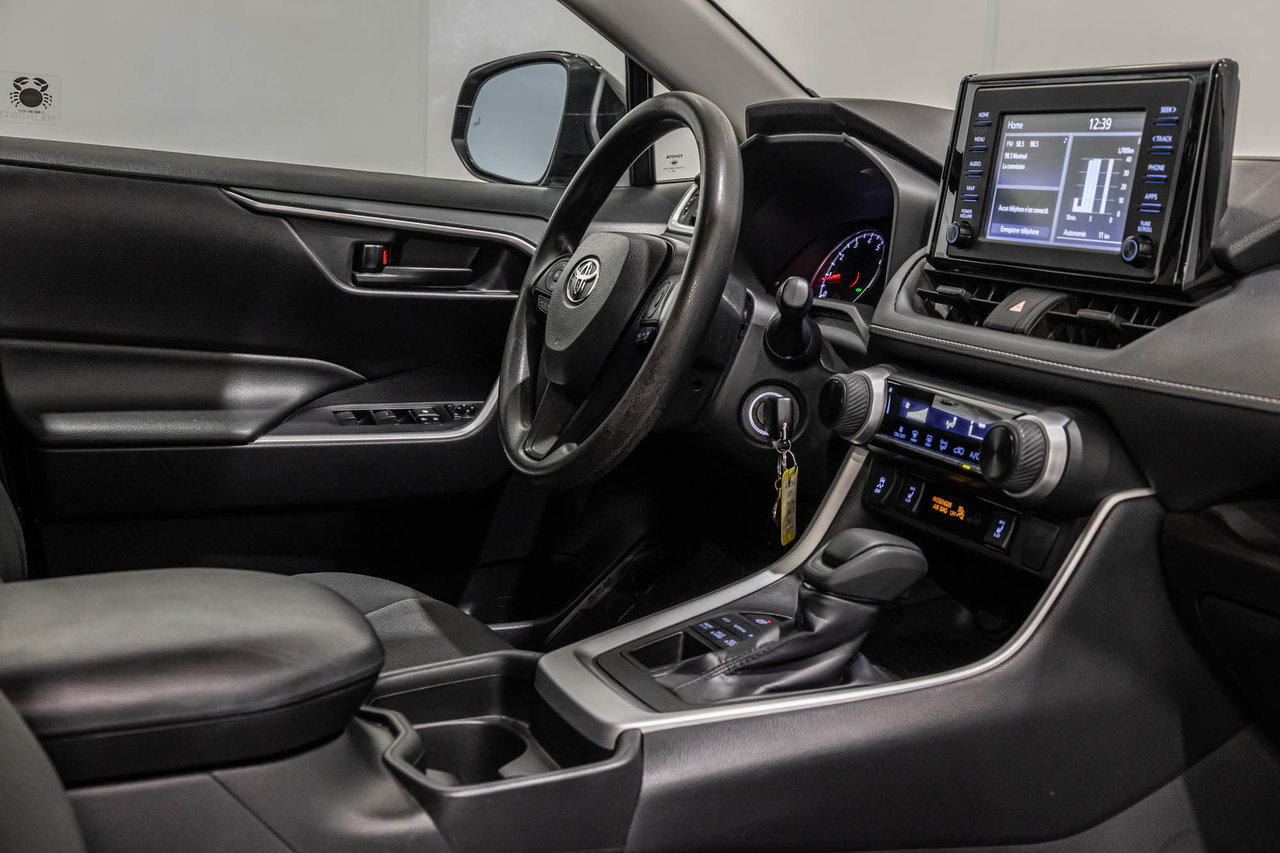 2019 Toyota RAV4 LE / AWD / CAMÉRA DE RECUL / SIÈGES CHAUFFANTS +++-29