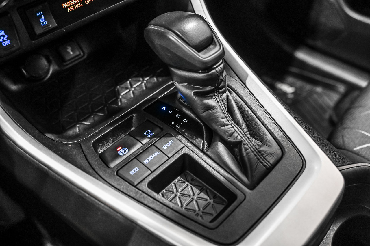 2021 Toyota RAV4 LE / FWD / APPLE CARPLAY / CAMÉRA DE RECUL ++-12