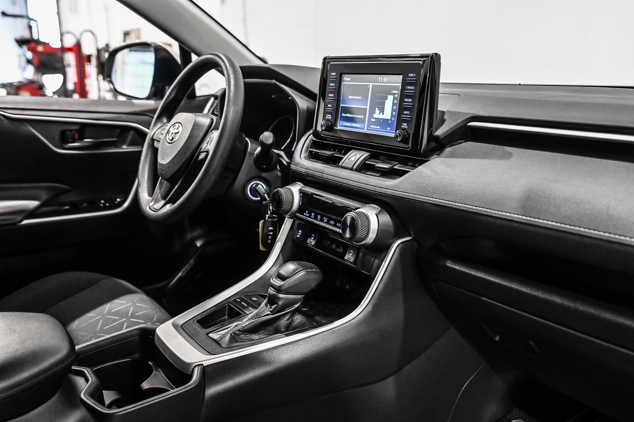 2021 Toyota RAV4 LE / FWD / APPLE CARPLAY / CAMÉRA DE RECUL ++-21