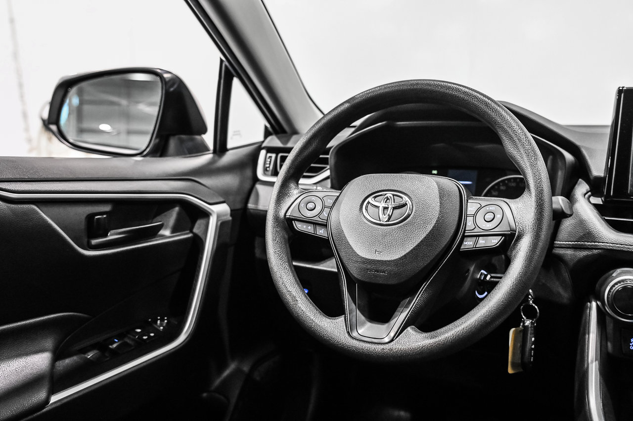 2021 Toyota RAV4 LE / FWD / APPLE CARPLAY / CAMÉRA DE RECUL ++-19