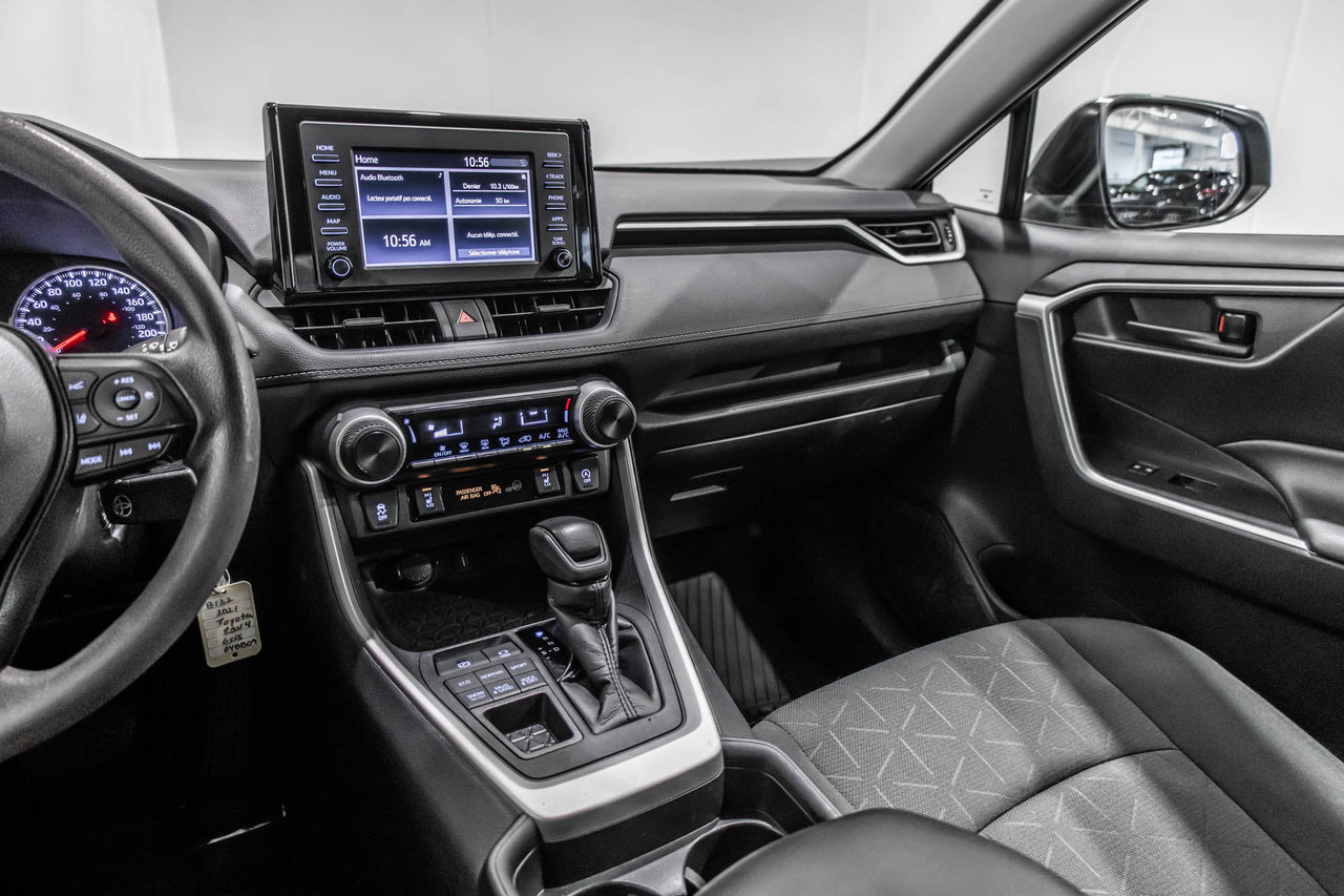Toyota RAV4 LE / AWD / CAMÉRA DE RECUL / SIÈGES CHAUFFANTS +++ 2021-18