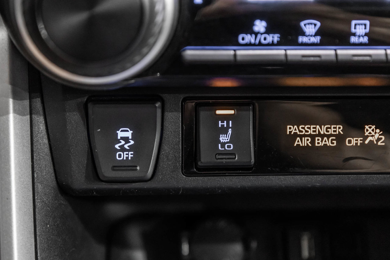 Toyota RAV4 LE / AWD / CAMÉRA DE RECUL / SIÈGES CHAUFFANTS +++ 2021-21