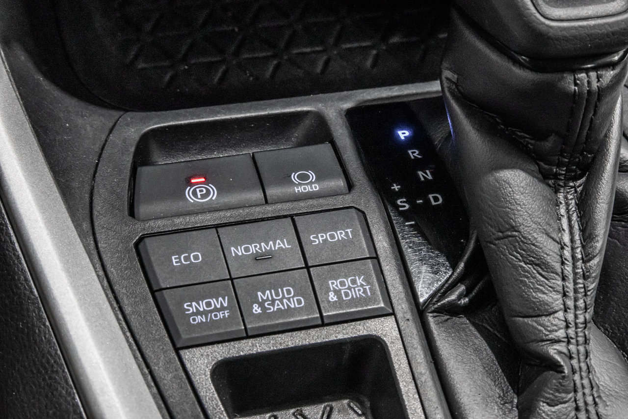 Toyota RAV4 LE / AWD / CAMÉRA DE RECUL / SIÈGES CHAUFFANTS +++ 2021-23